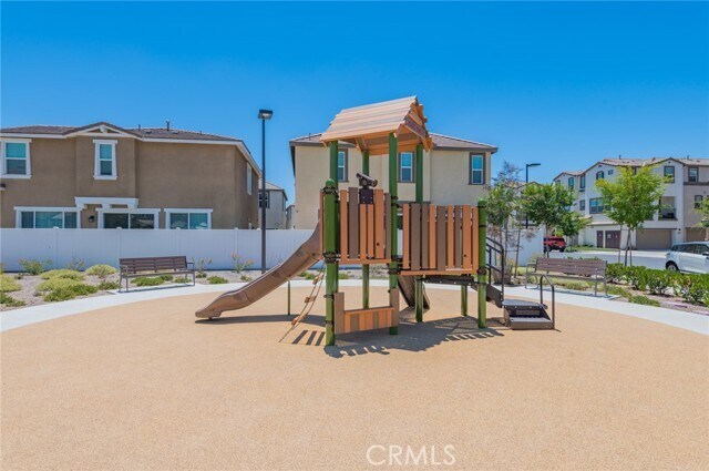 Building Photo - 40277 Birchfield Dr