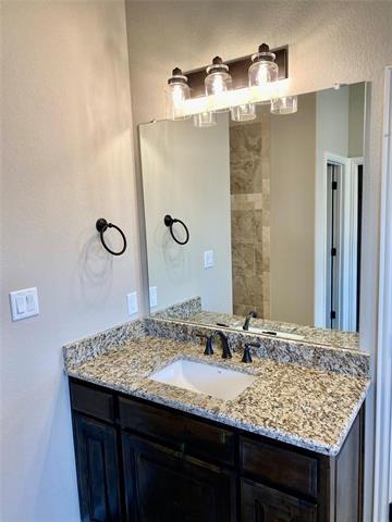 Building Photo - 3002 Promenade Dr