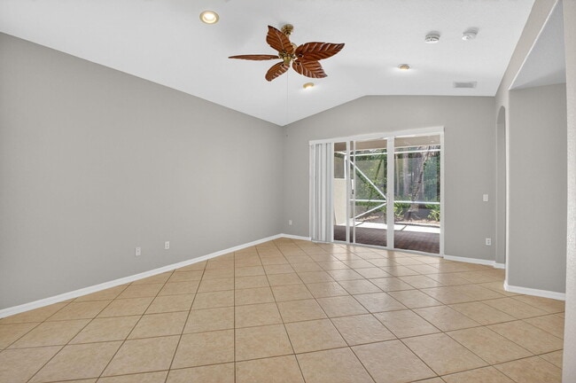 Building Photo - 8451 Siciliano St