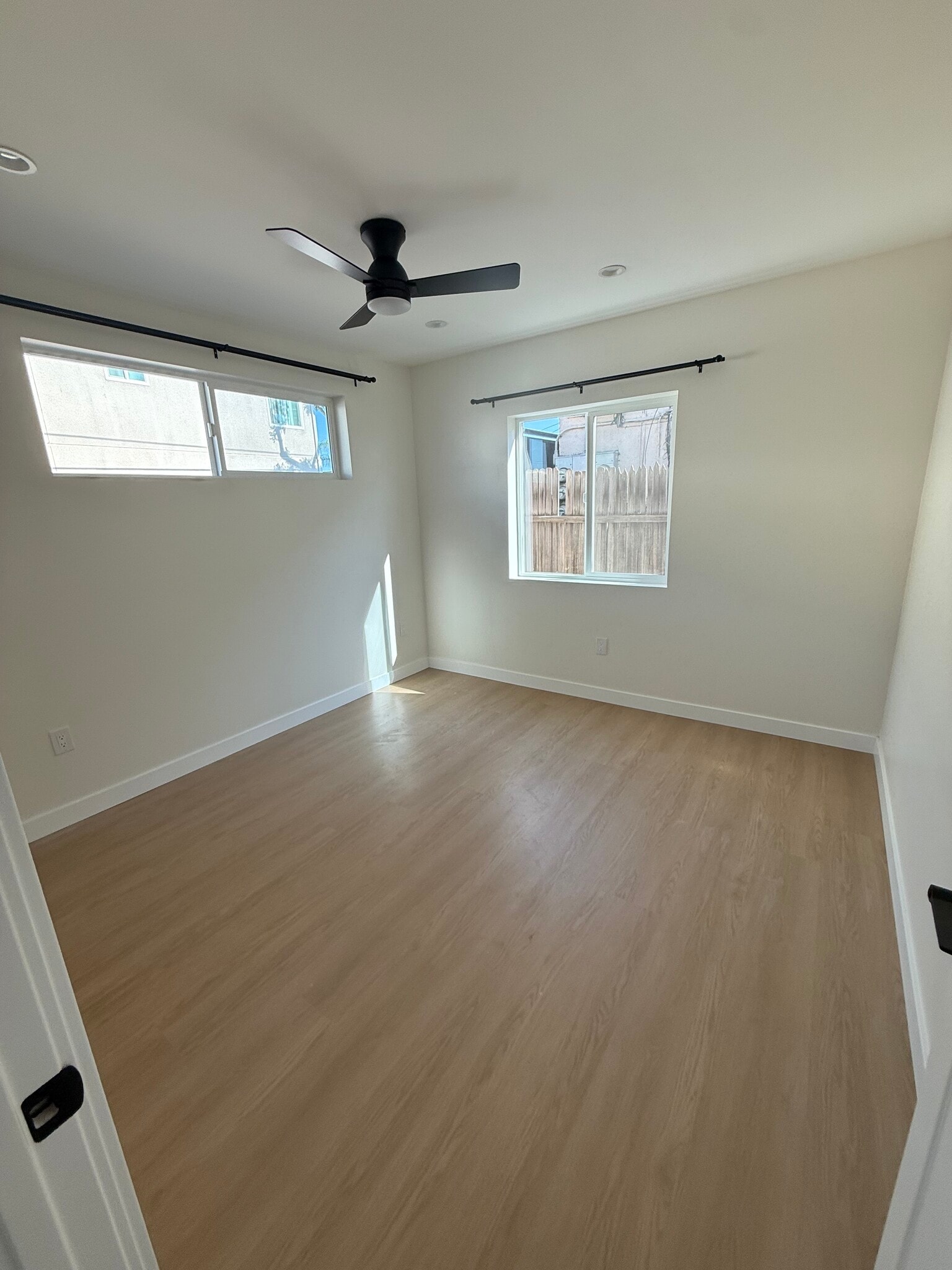 Building Photo - 1044 Martin Luther King Jr Ave