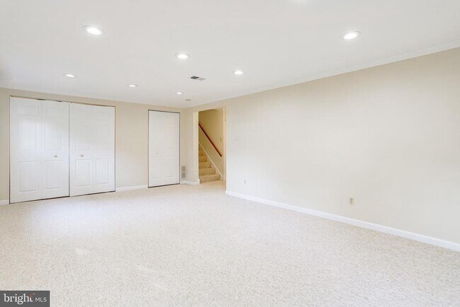 Building Photo - 7321 Reddfield Ct