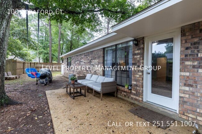 Building Photo - 100 Straford Ct