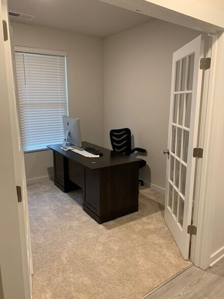 Building Photo - 639 Old Little Rock Rd