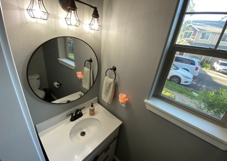 Downstairs/guest half bath. - 38438 Galway St