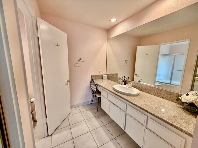 Building Photo - 48835 Mescal Ln