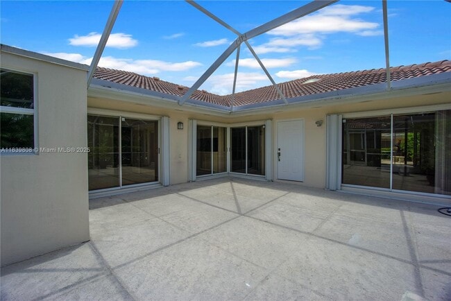 Building Photo - 9189 Sun Terrace Cir