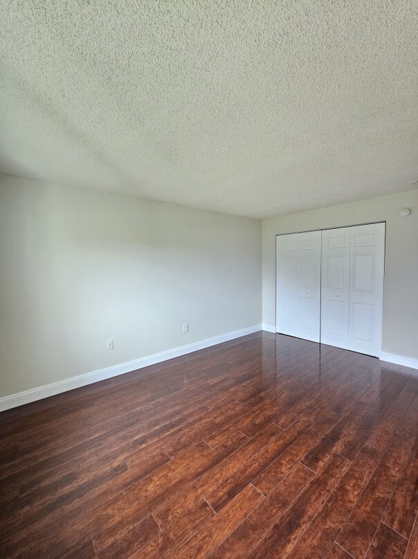 Building Photo - 4595 Chancellor St NE