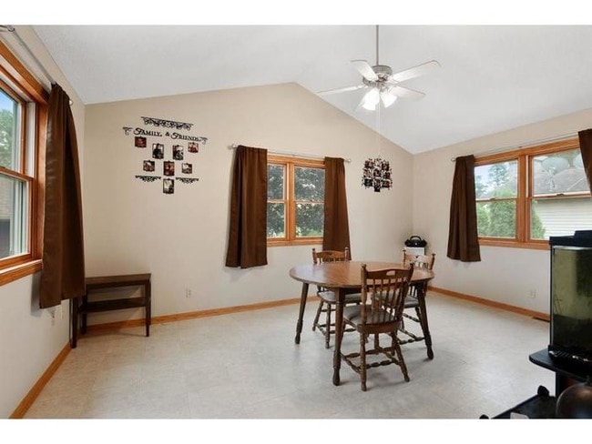 Building Photo - Beautiful Ranch Style 3BR 2BA Home in Milaca