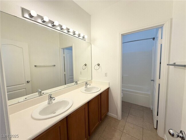Building Photo - 10746 Palliser Bay Dr