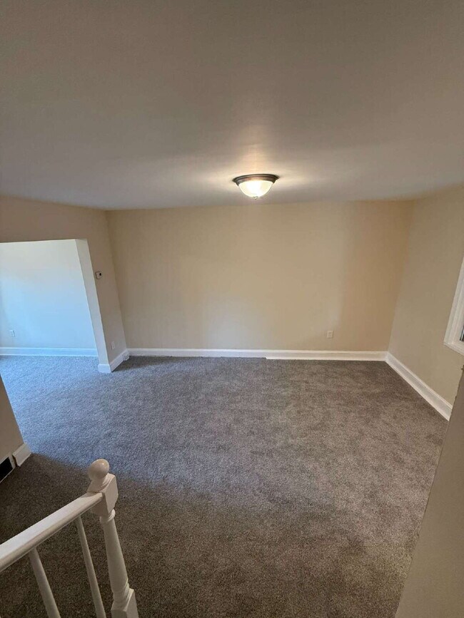 Building Photo - "Charming 2-Bedroom Sanctuary with Finished Basement in NE Washington, DC!"