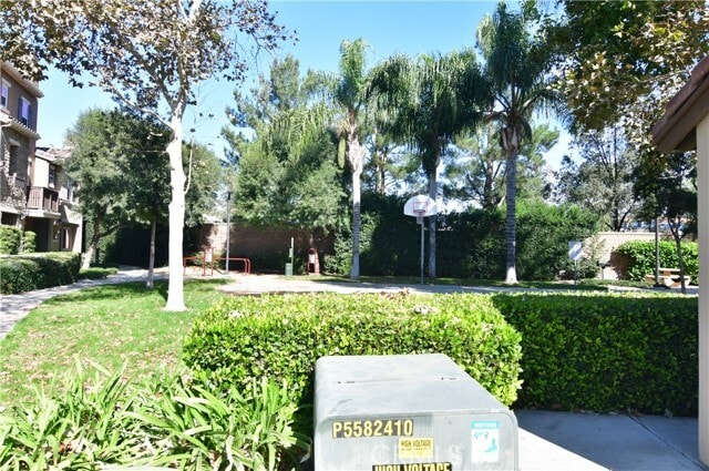 Building Photo - 6338 Mindelo Ln