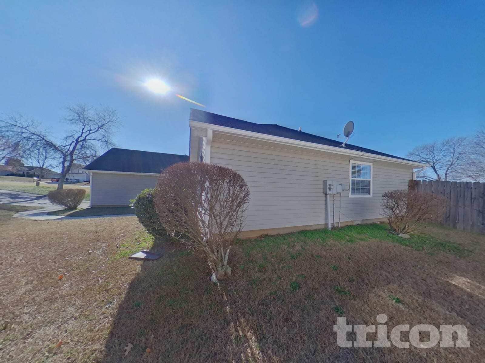 Building Photo - 602 Chartwell Ct