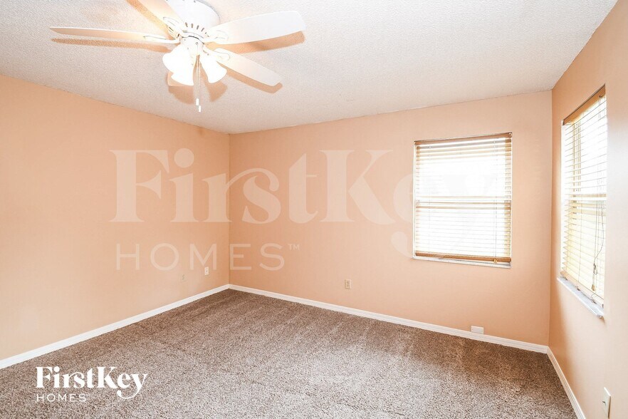 Building Photo - 3053 Cobblewood Ln E