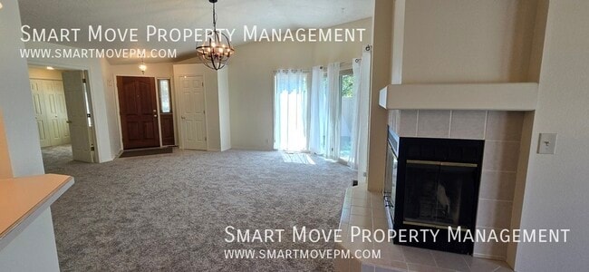 Building Photo - 3161 W Catalina Ln