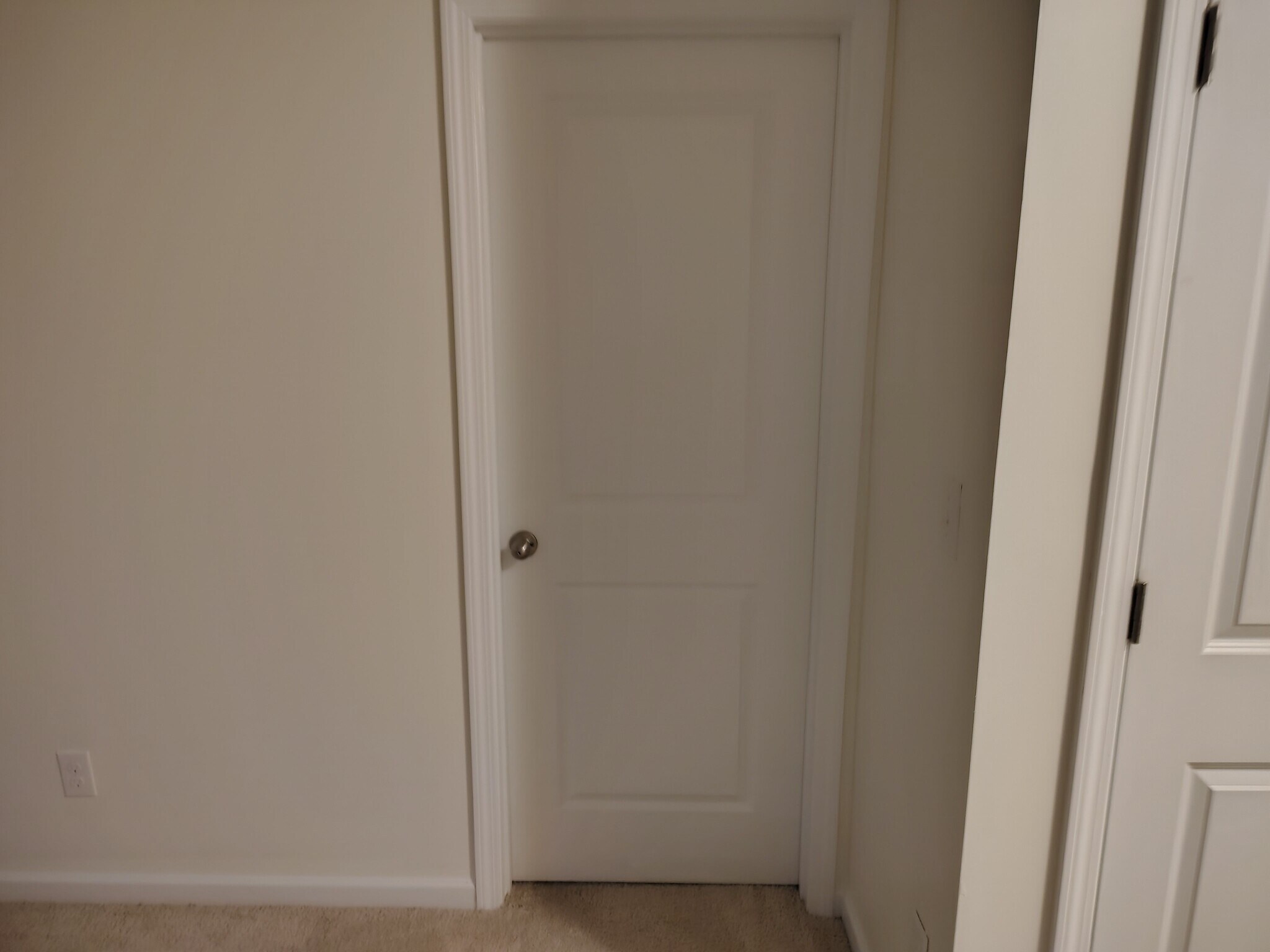 Building Photo - Room in House on Pennyroyal Wy