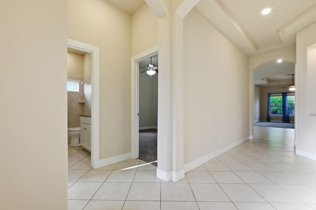 Building Photo - 3709 Tunstall Dr