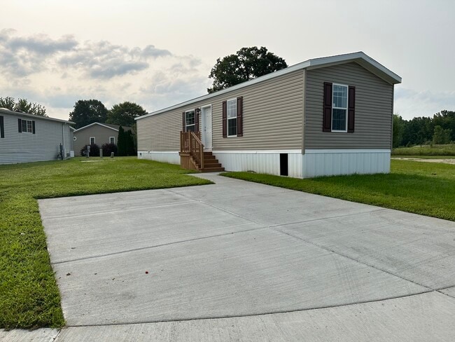 Building Photo - 506 English Oak Ct