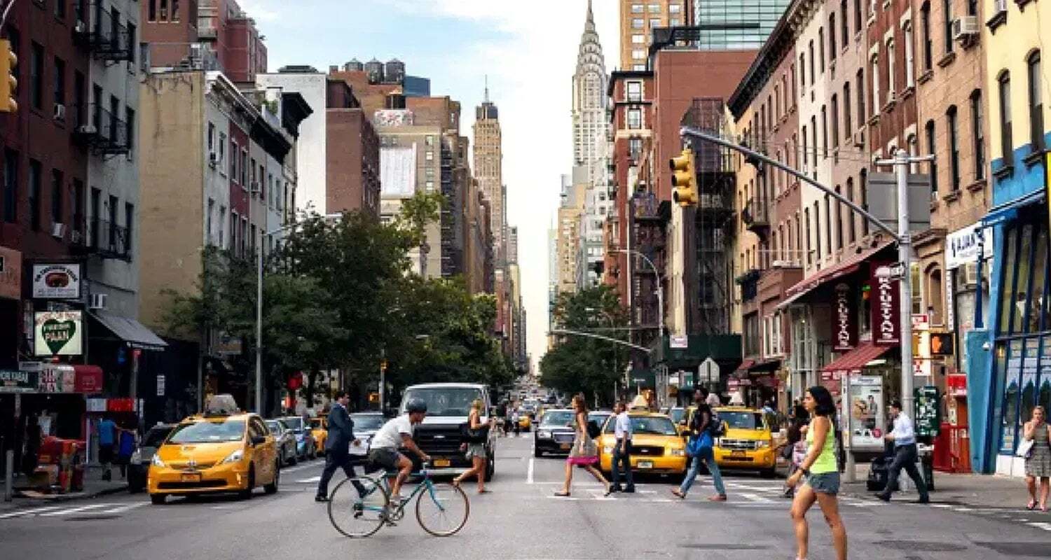 Building Photo - 138 E 38th St