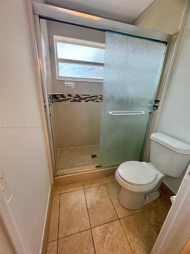 Building Photo - 15430 NW 12th Ct