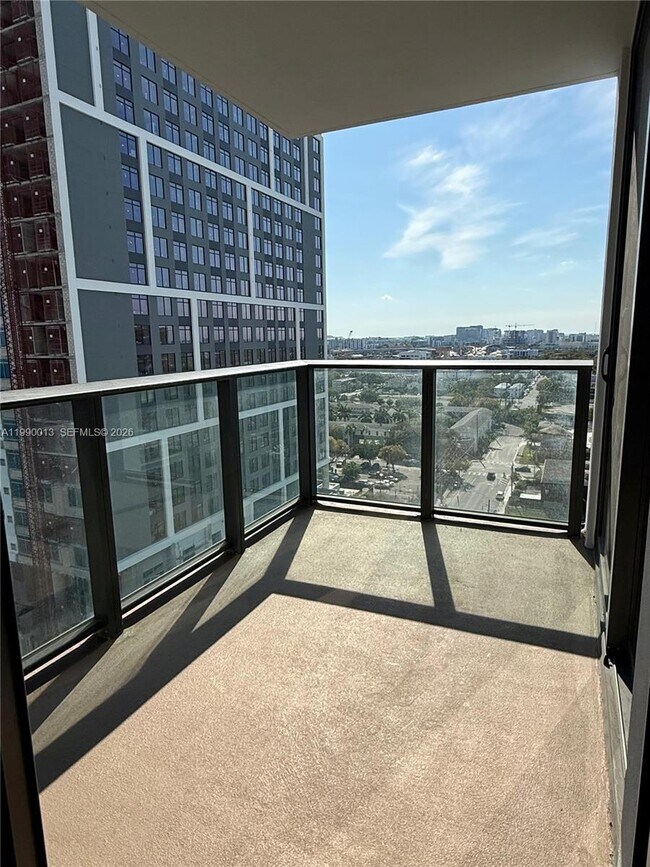 Building Photo - 1600 NE 1st Ave