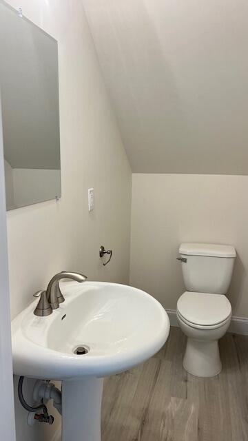 Building Photo - 1914 Cypress Ln