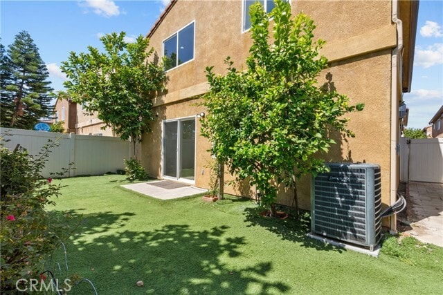 Building Photo - 9427 Lemona Ave