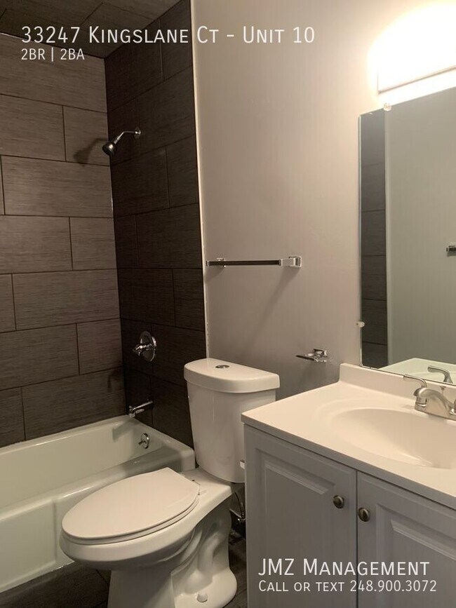 Building Photo - 33247 Kingslane Ct