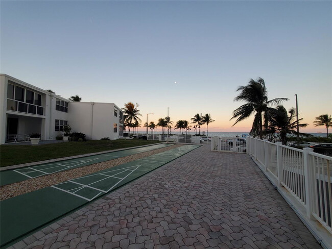 Building Photo - 1200 N Fort Lauderdale Beach Blvd