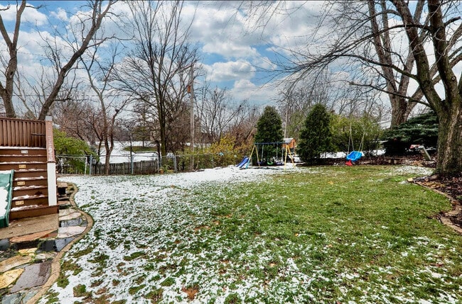 Building Photo - 3226 Everglade Ave