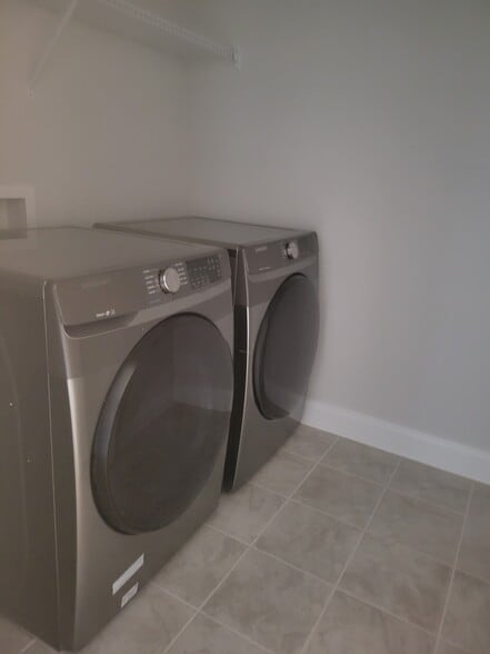 Building Photo - 2021 Rooster Spur Ct