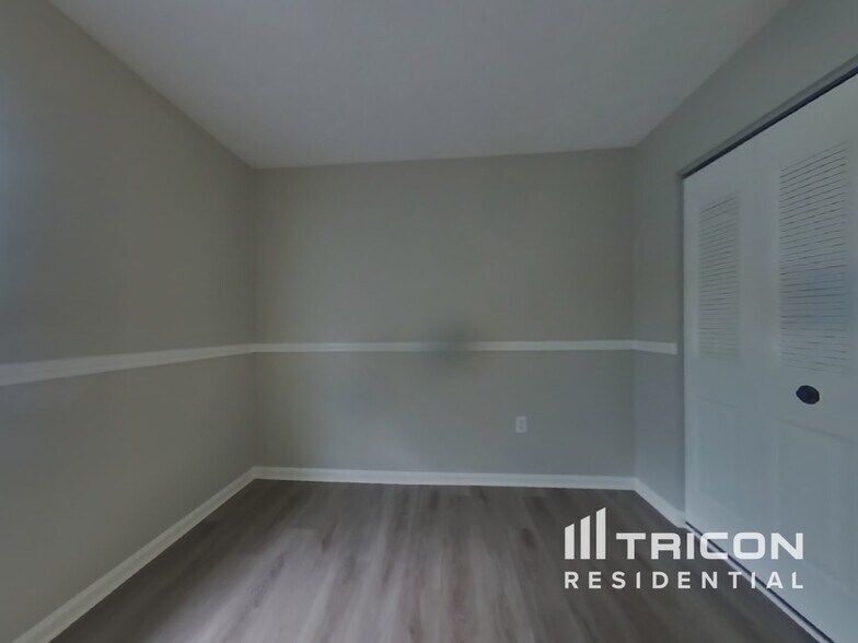 Building Photo - 4111 Lancaster Cir