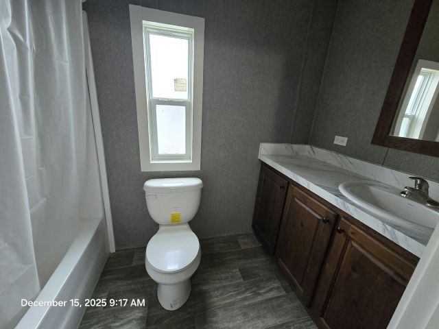 Building Photo - 105 Lone Pine Dr