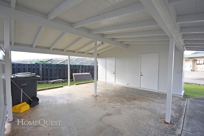 Building Photo - 3/2 Single Family Home in Kokohead Terrace, Hawaii Kai - $3500