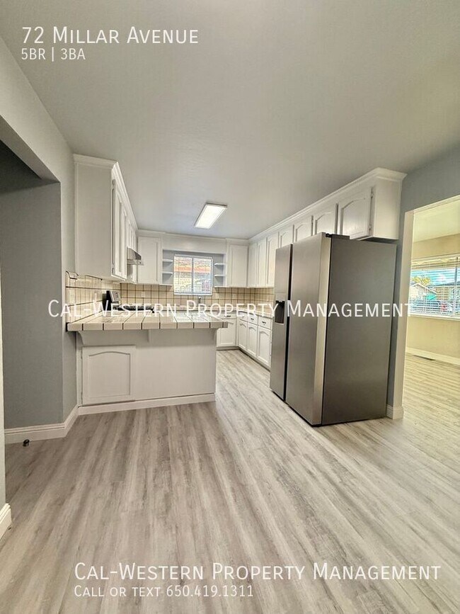 Building Photo - 72 Millar Ave