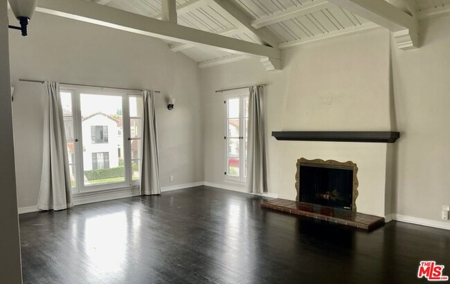 Building Photo - 8329 4th St