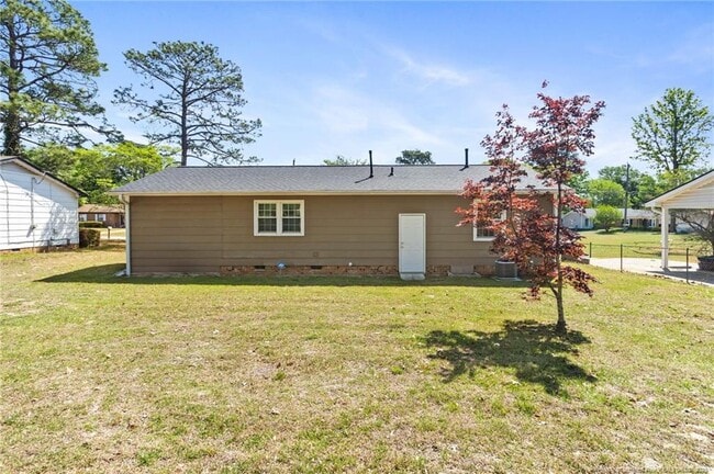 Building Photo - 1644 Inverness Dr