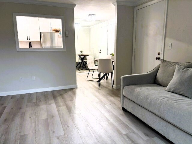 Building Photo - 196 Swanson Rd