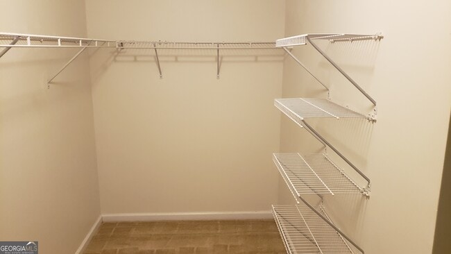 Building Photo - 630 Red Fox Ln