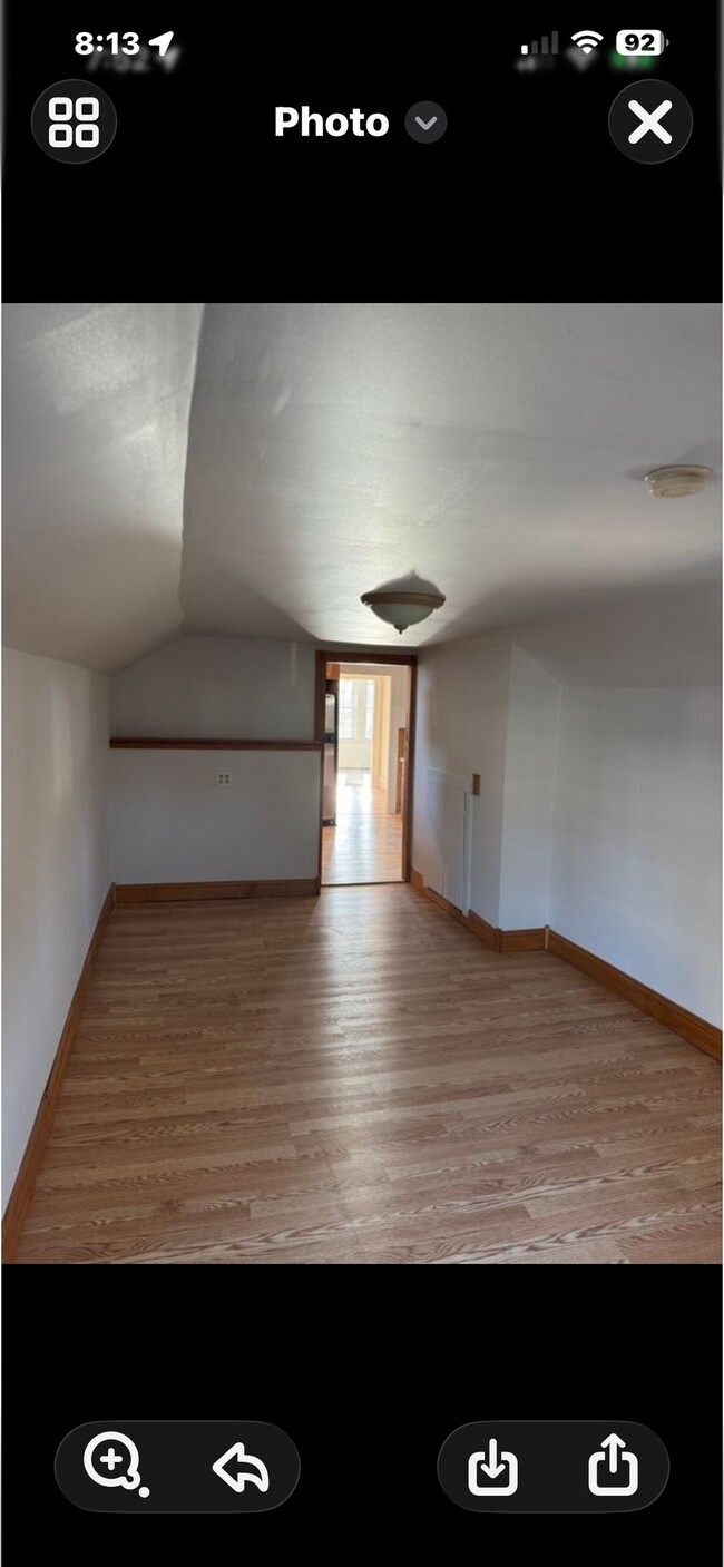 Building Photo - 533 Slocum Rd