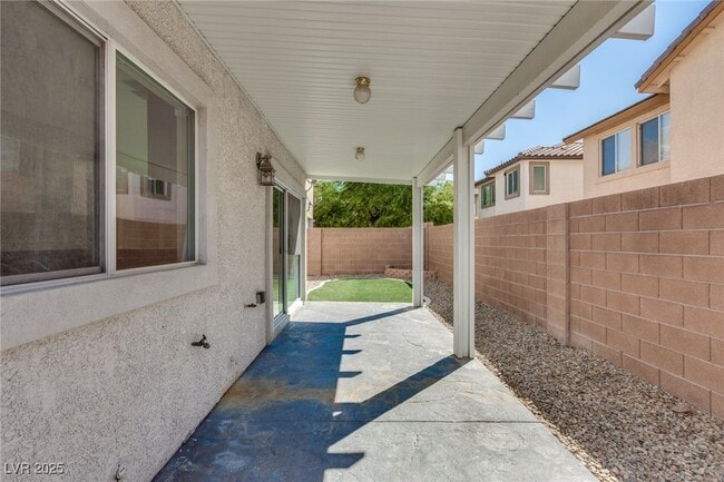 Building Photo - 1149 Sunny Acres Ave