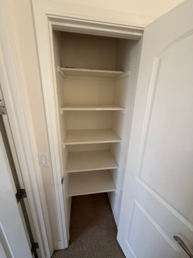 Building Photo - Beautiful home for rent in Atascadero