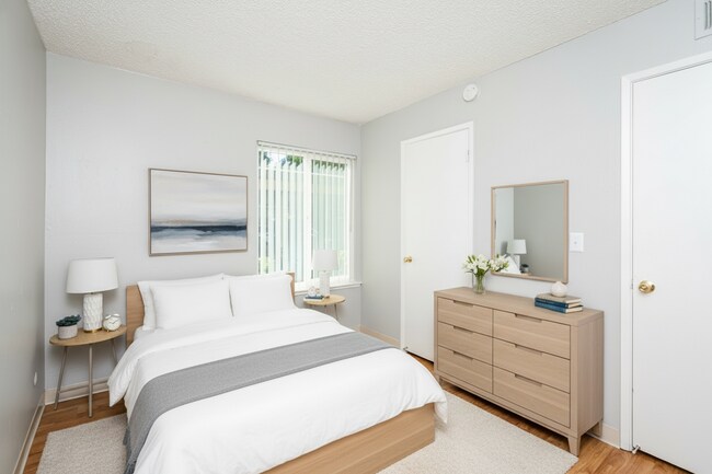 Floorplan - Redwoods at Mather Station Apartments