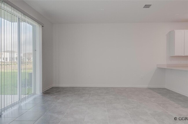 Building Photo - 3243 Laurent Lp