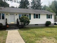 Building Photo - 12 Saran Ave