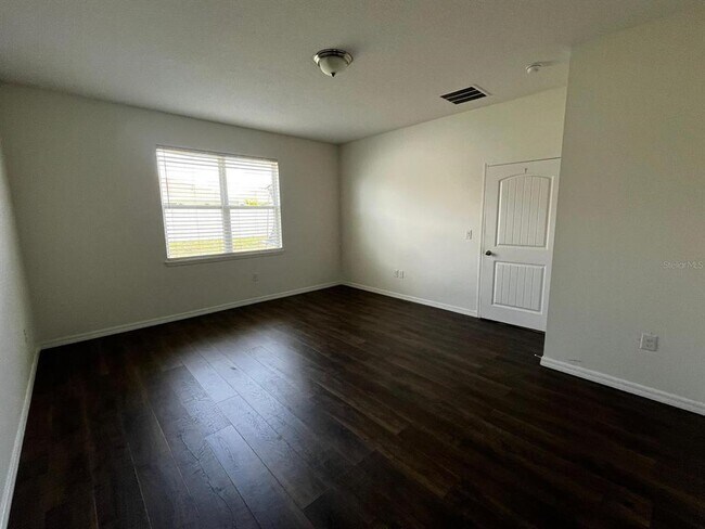 Building Photo - 1437 Tawny Rdg Rd