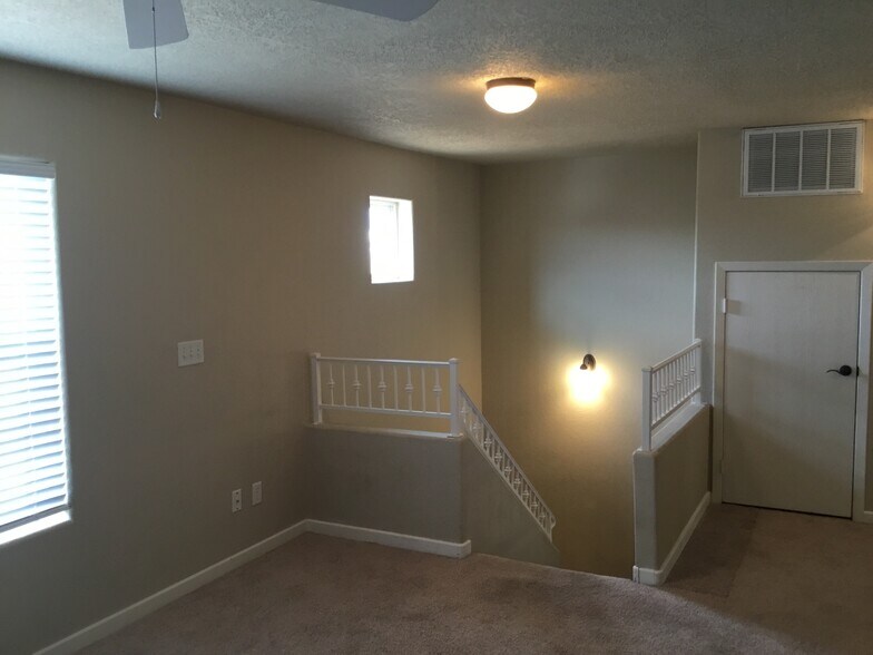 Building Photo - 2044 Coba Rd SE