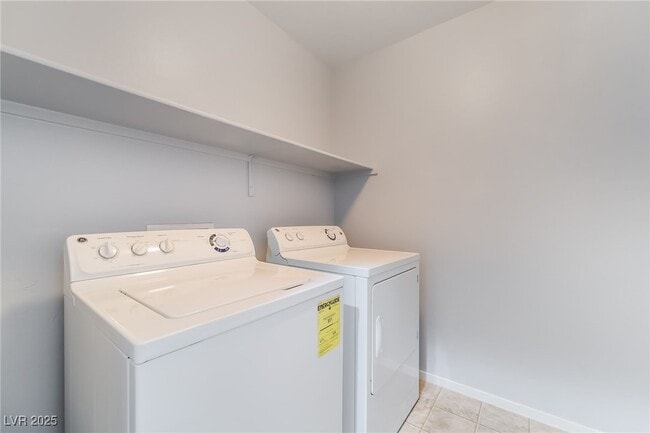 Building Photo - 7607 Peaceful Trellis Dr