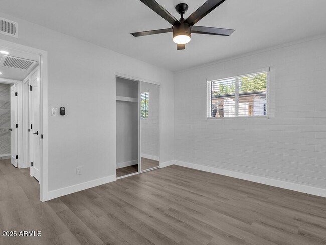 Building Photo - 3118 N 39th St