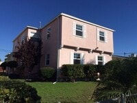 Building Photo - 4723-4723 Hamilton St