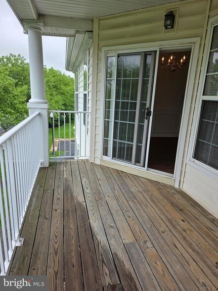 Building Photo - 43134 Watercrest Square